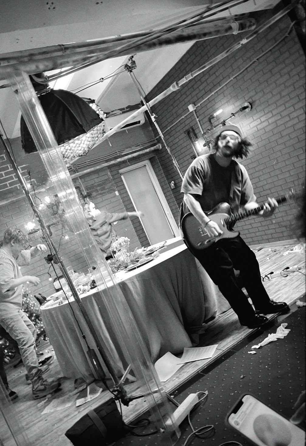 CHAYKA BAND — NEW YEAR CLIP BACKSTAGE. Фотография для артистов