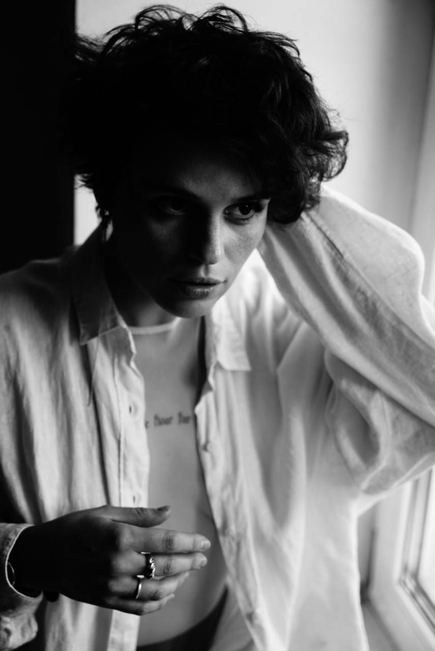 Позирую. Главная