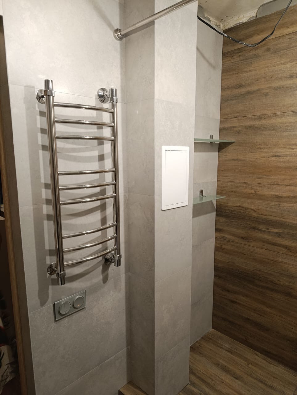 Ванная комната (ул. Голубятникова д. 30). Ремонт санузла, туалета, ванной под ключ в Казани. Укладка плитки