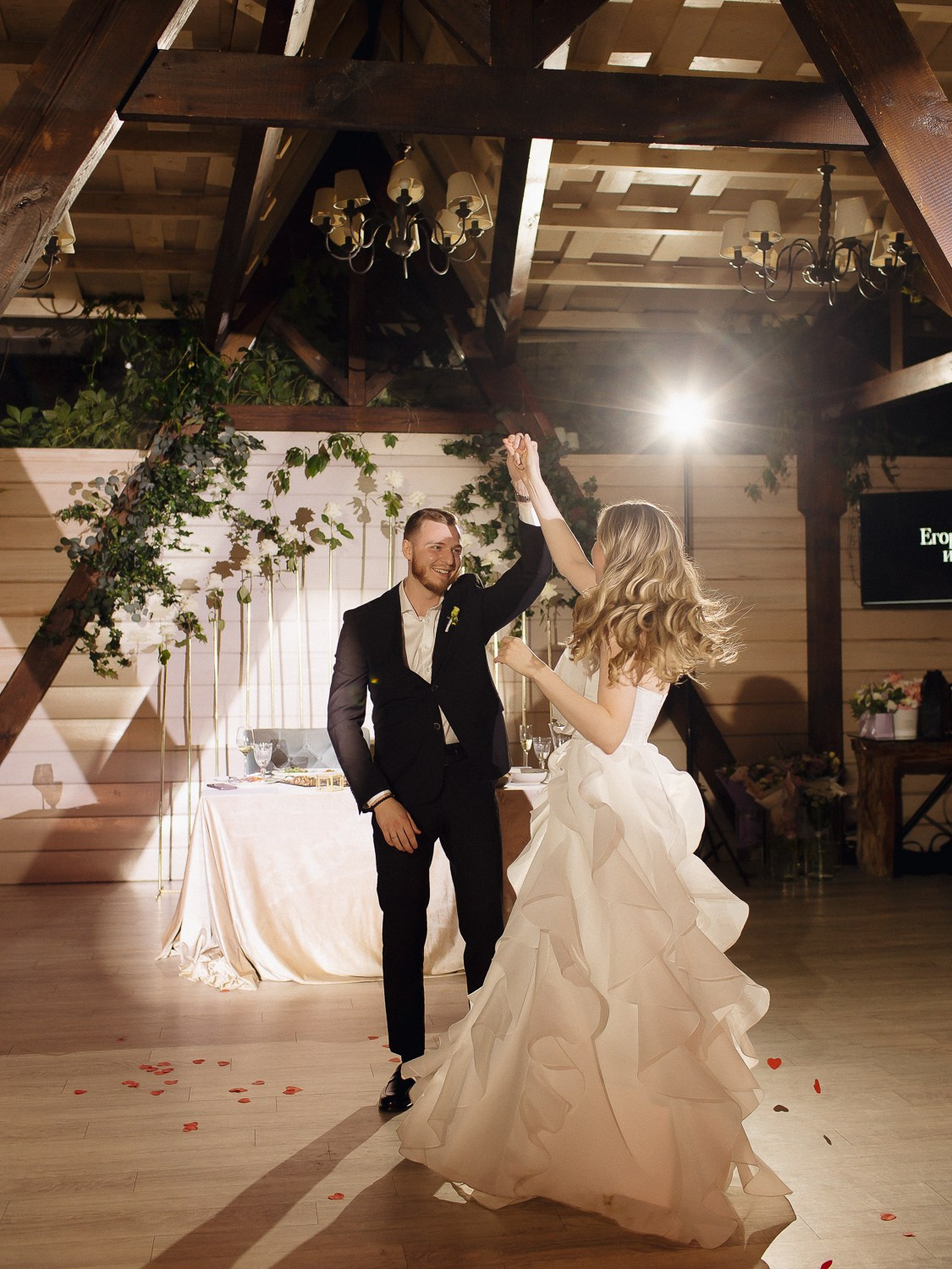 НИКА И ЕГОР, ПЕГАС. Свадебный и индивидуальный фотограф в Челябинске Евгения Негодяева