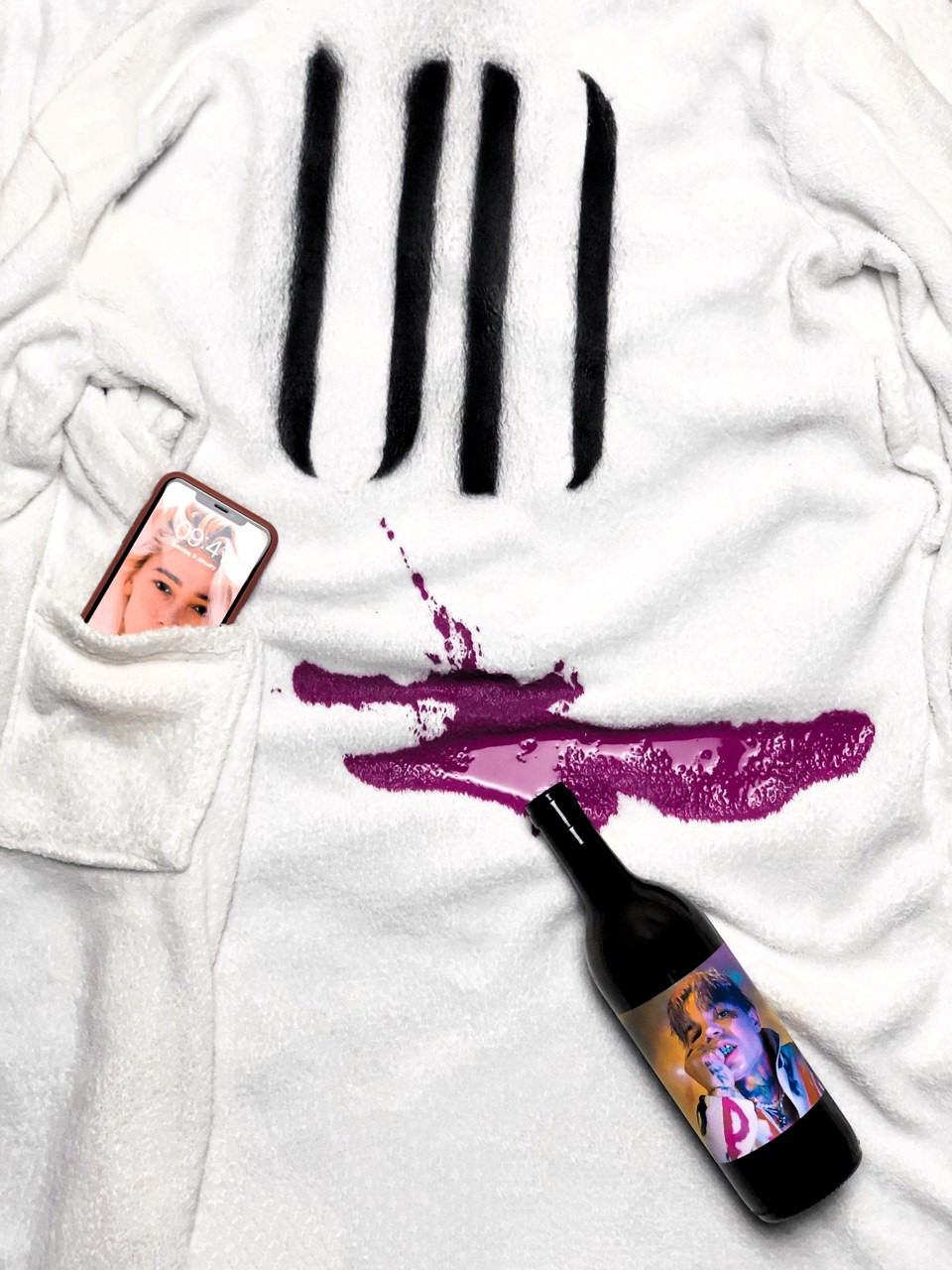 Современная концептуальная фотография о теле, уязвимости и идентичности. Визуальная практика на стиле честности, пост-иронии и искусства.Рекламная фотография, Концептуальная фотография, Современный художник, Психология, Коммерческий фотограф, Репортажный фотограф, Стрит фотография, Арт, Сюрреализм, Мобильная фотография, Снято на айфон, Дима Бурза