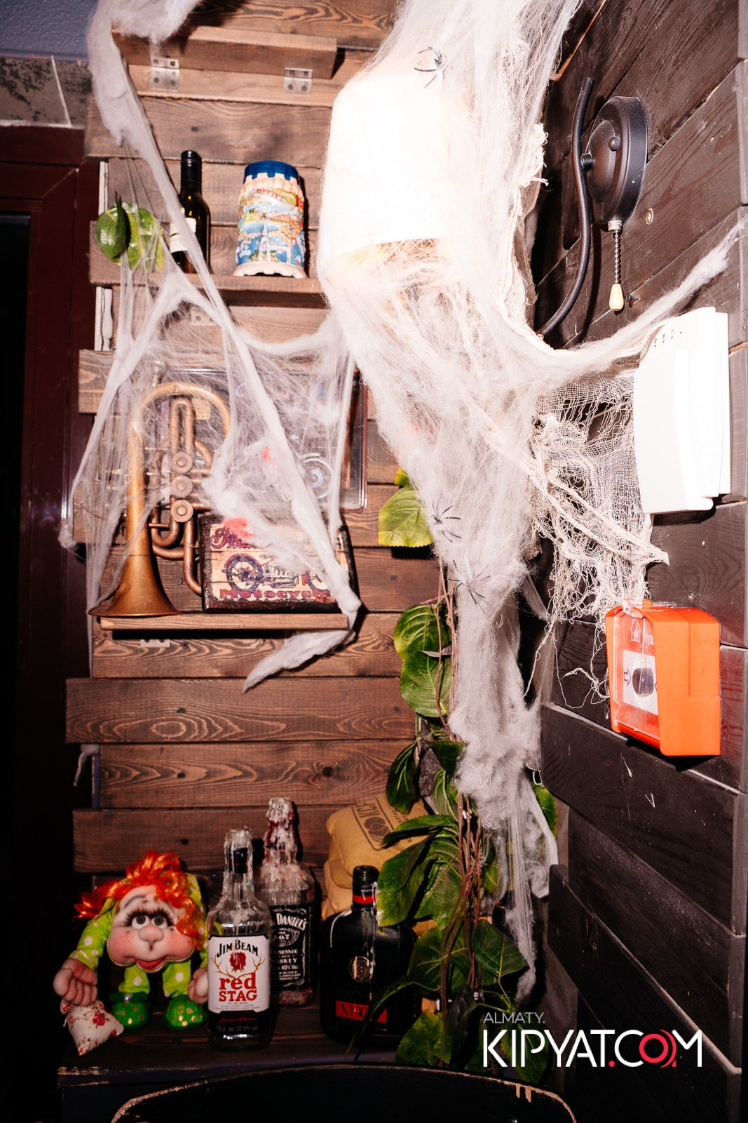 VICTORY PUB. КИПЯТКОМ АЛМАТЫ!