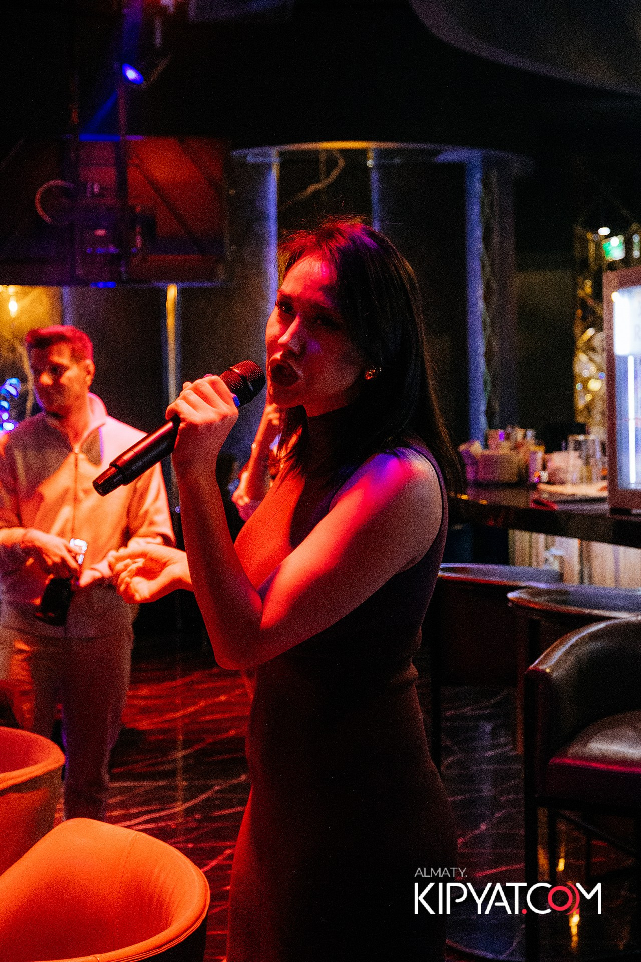 MOOD KARAOKE & TERRACE. КИПЯТКОМ АЛМАТЫ!