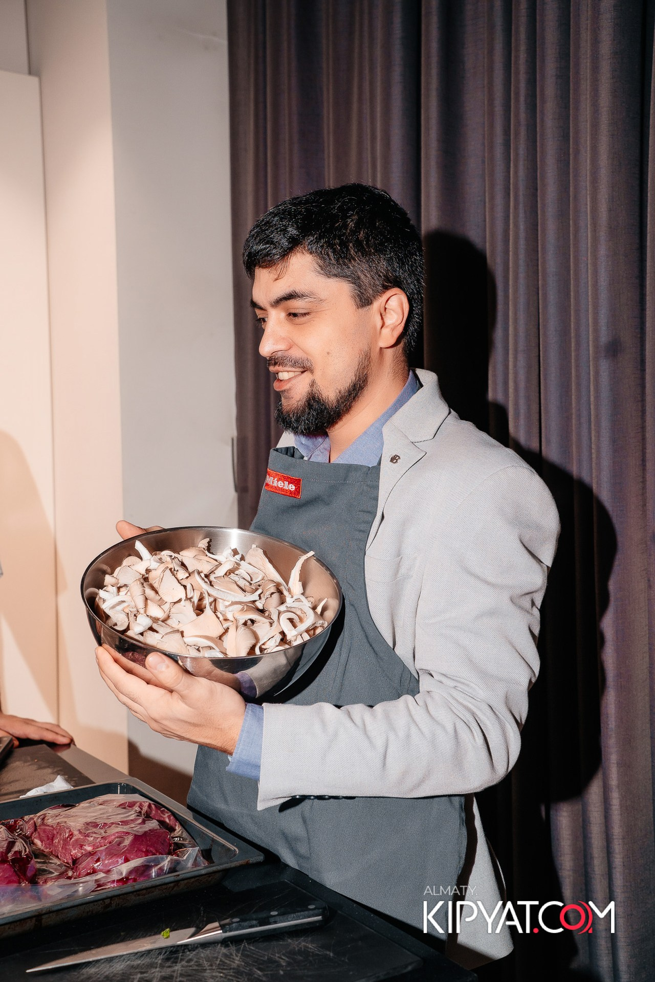 MIELE. КИПЯТКОМ АЛМАТЫ!