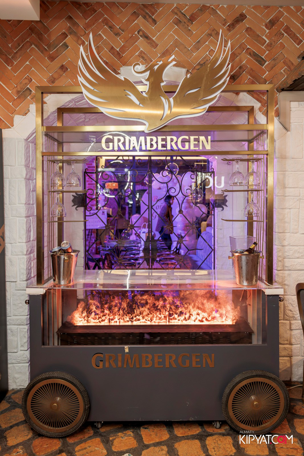 ОФИЦИАЛЬНОЕ ОТКРЫТИЕ CAFE LEFFE. КИПЯТКОМ АЛМАТЫ!