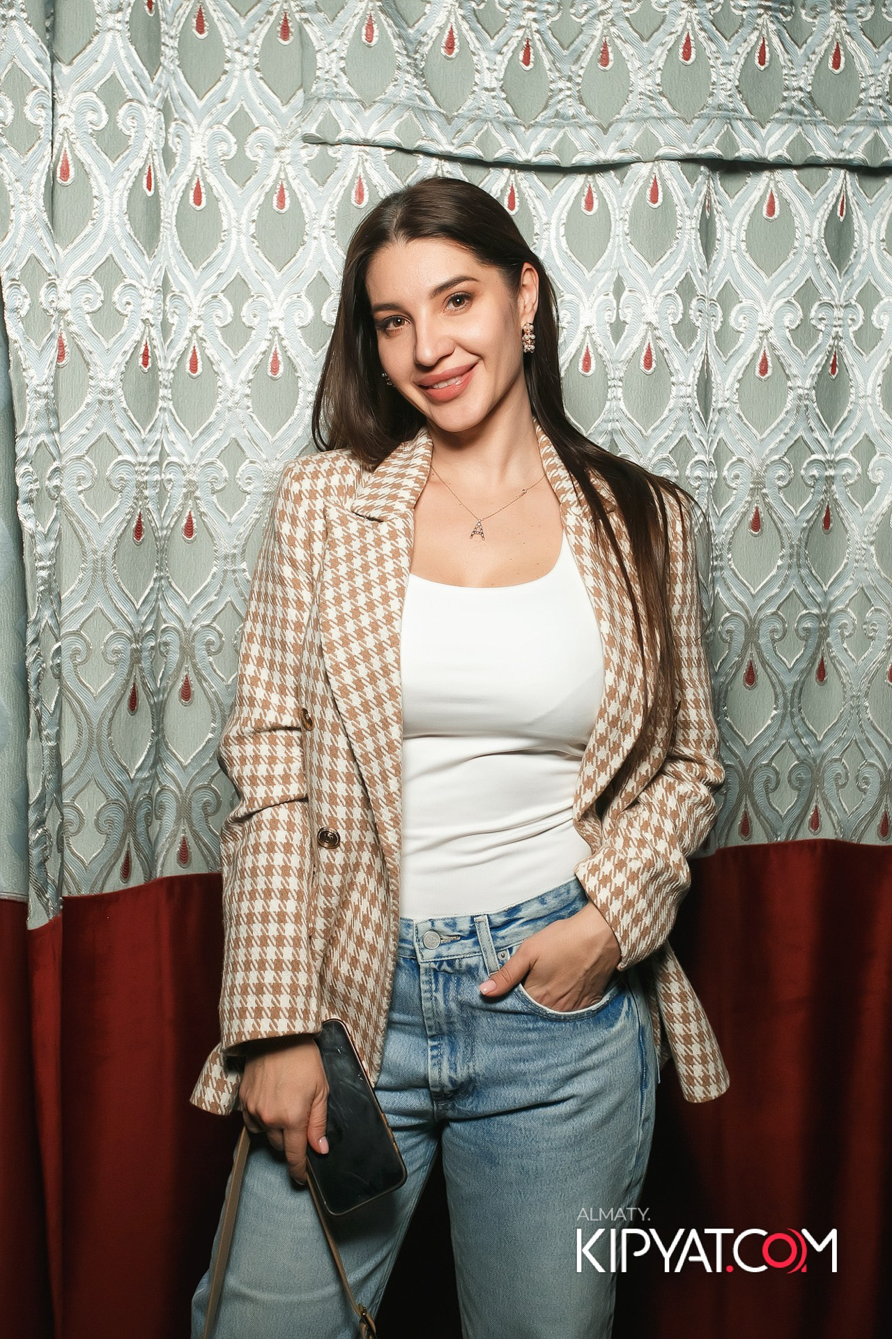 BLA BLA BAR. КИПЯТКОМ АЛМАТЫ!