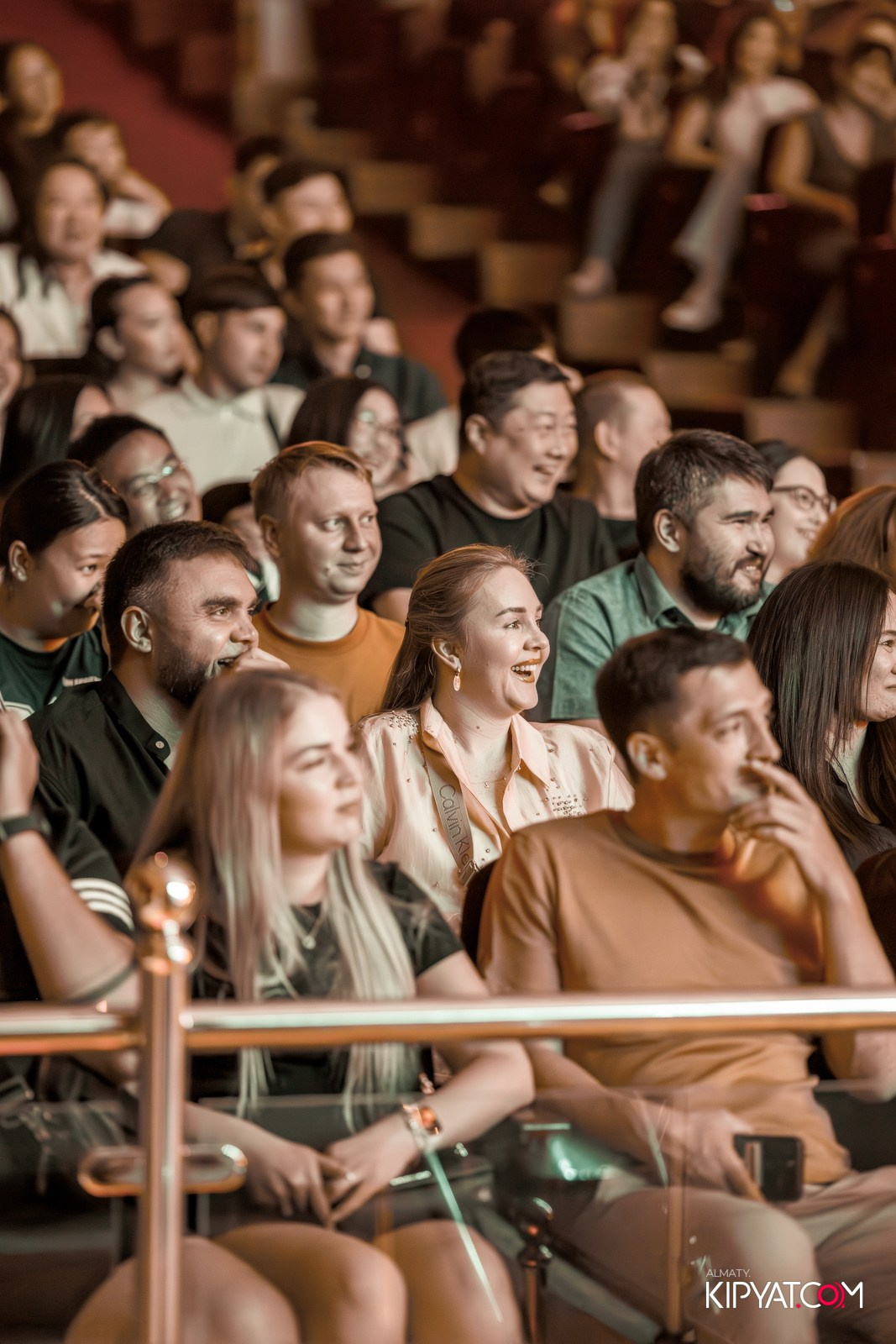 STAND UP КОНЦЕРТ АЛЕКСАНДА МЕРКУЛЬ. КИПЯТКОМ АЛМАТЫ!
