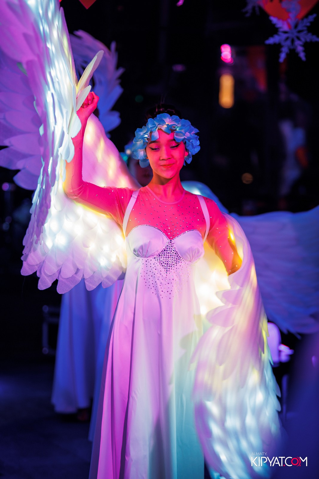 FRIENDS BAR & TERRACE. КИПЯТКОМ АЛМАТЫ!