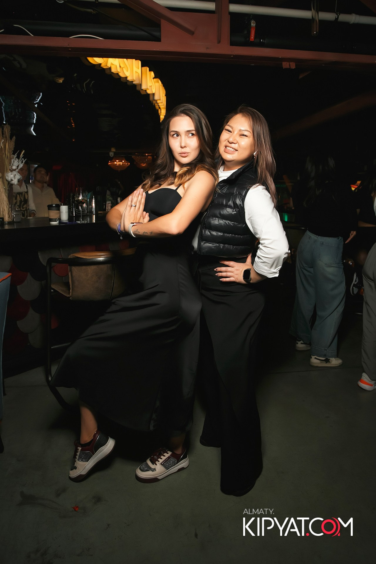 BLA BLA BAR. КИПЯТКОМ АЛМАТЫ!