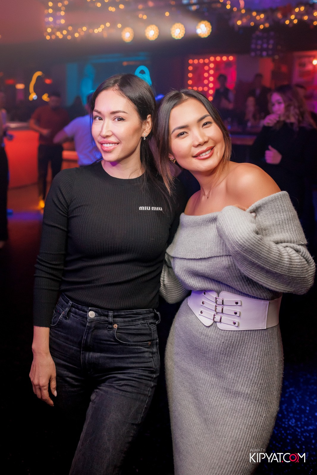 FITNESS ЁЛКА в ночном клубе SANTA BARBARA. КИПЯТКОМ АЛМАТЫ!