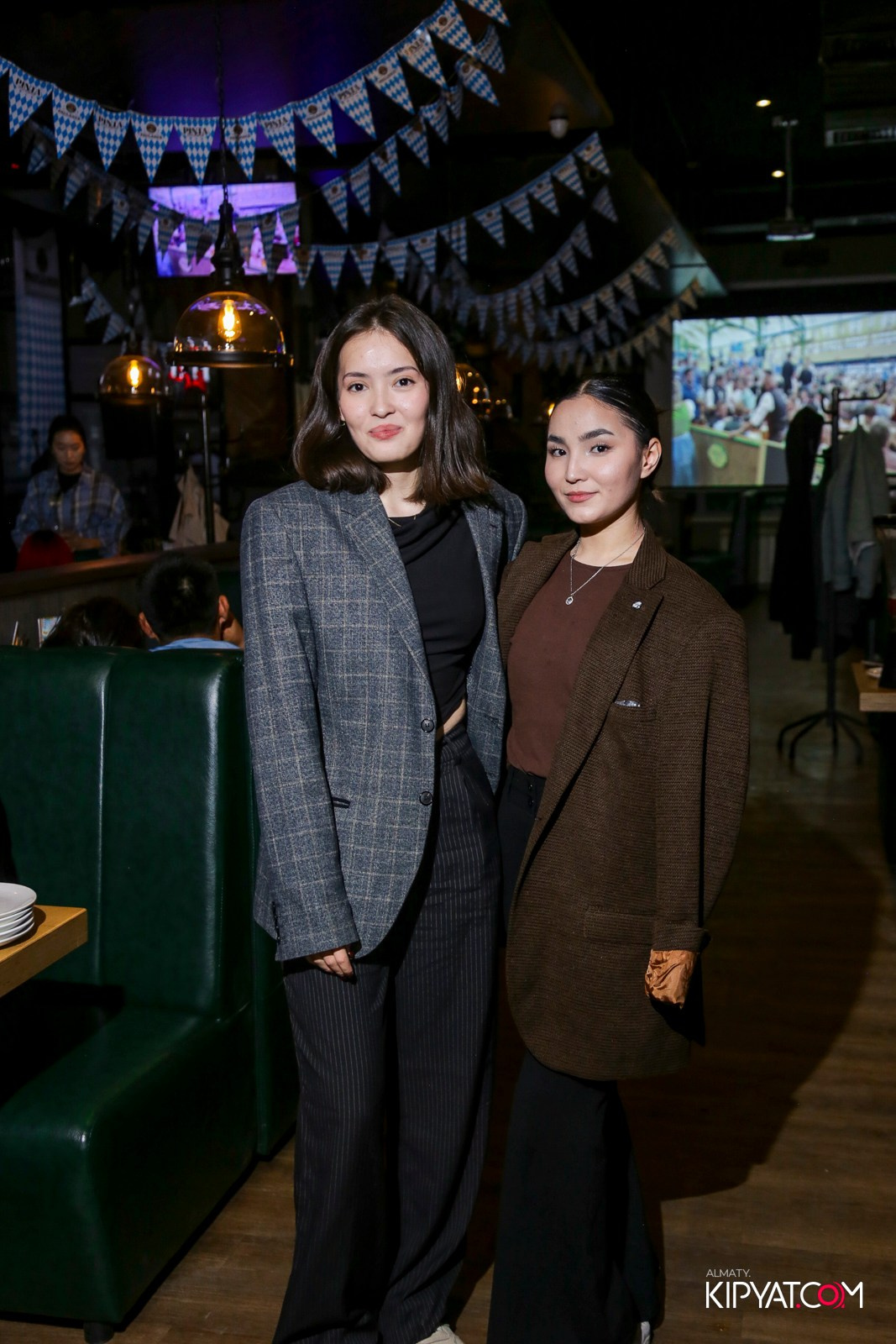 OKTOBERFEST — ПИНТА НА АЛТЫНСАРИНА. КИПЯТКОМ АЛМАТЫ!