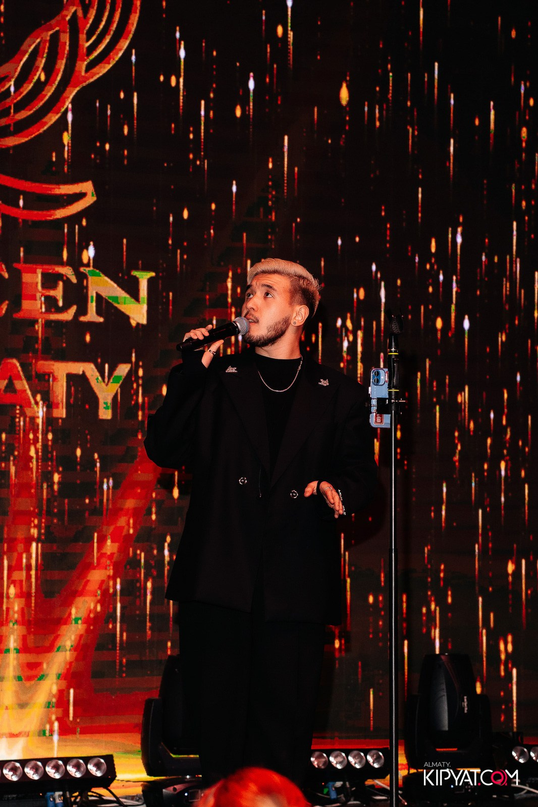 QUEEN. КИПЯТКОМ АЛМАТЫ!