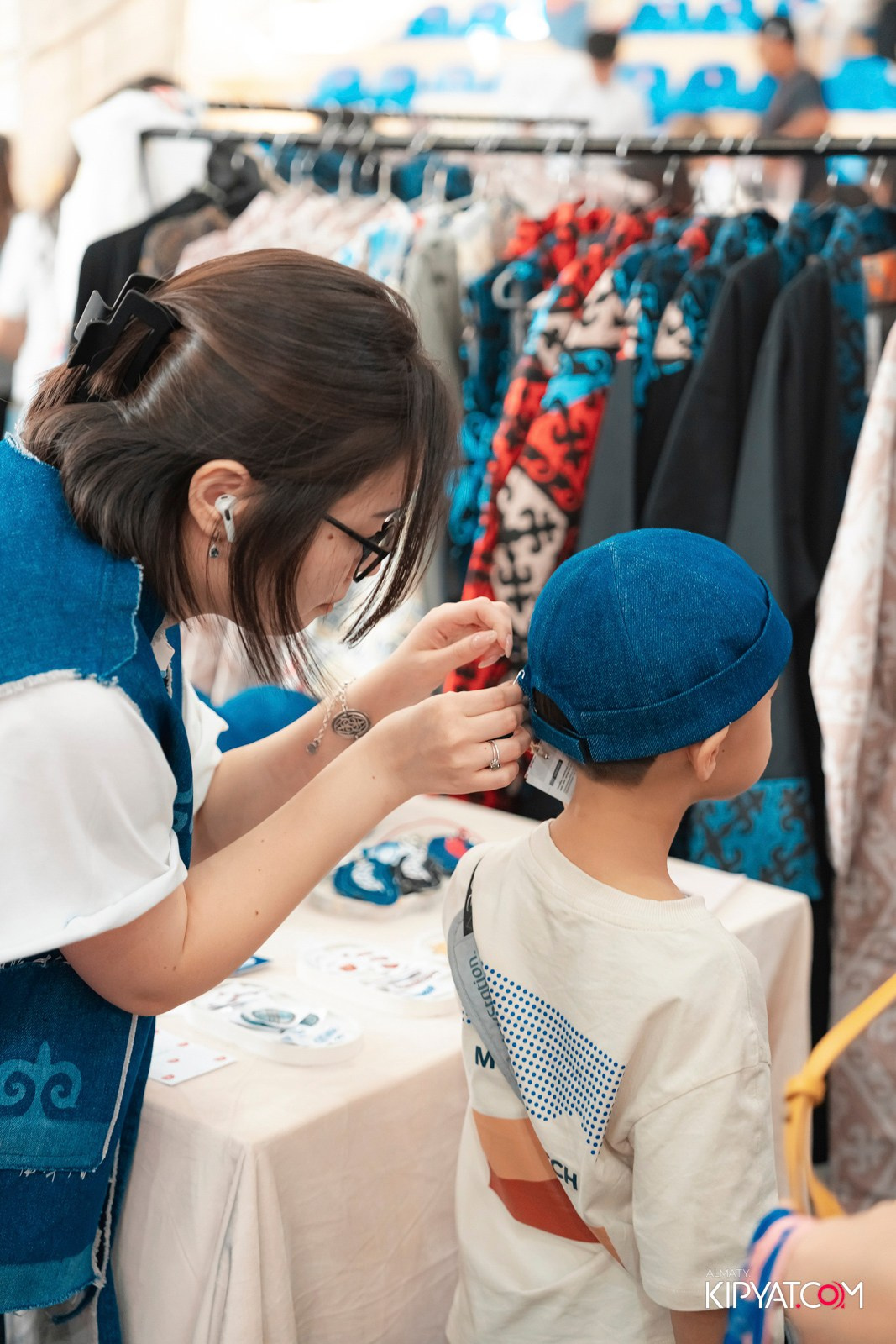 ETHNO POP-UP STORE, SABANTOI B SADU ARENA. КИПЯТКОМ АЛМАТЫ!