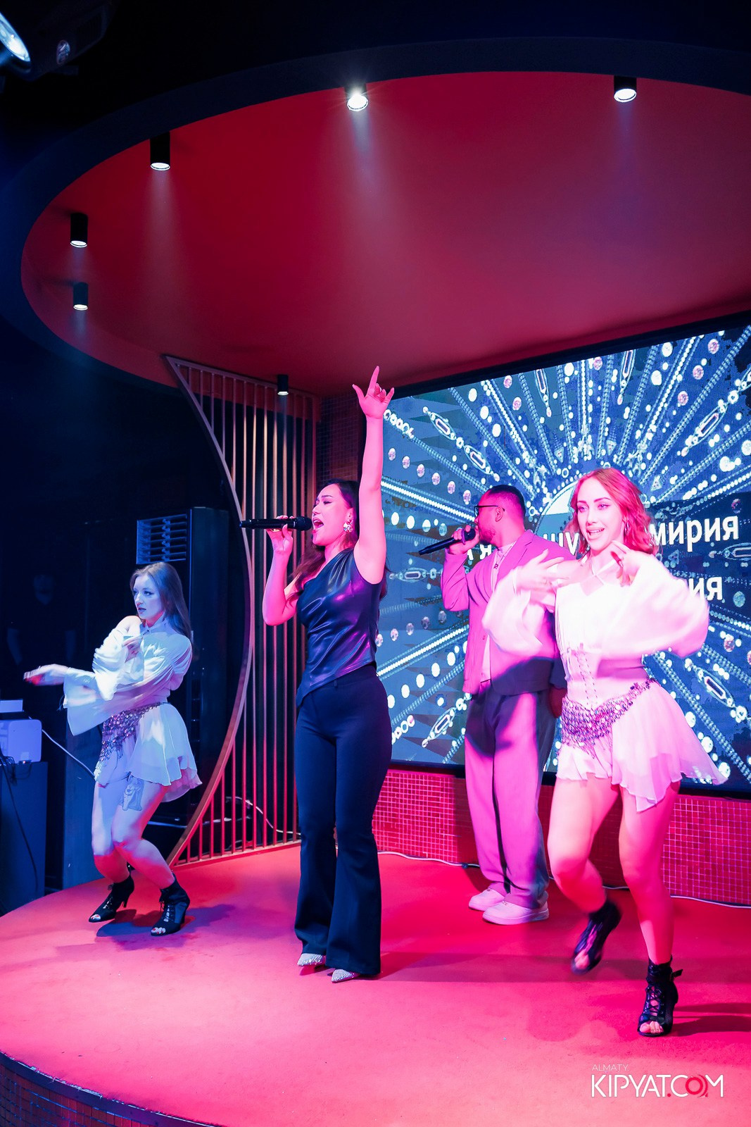ЗАЯ, НА БИС. КИПЯТКОМ АЛМАТЫ! Фотосъемка мероприятий в Алматы