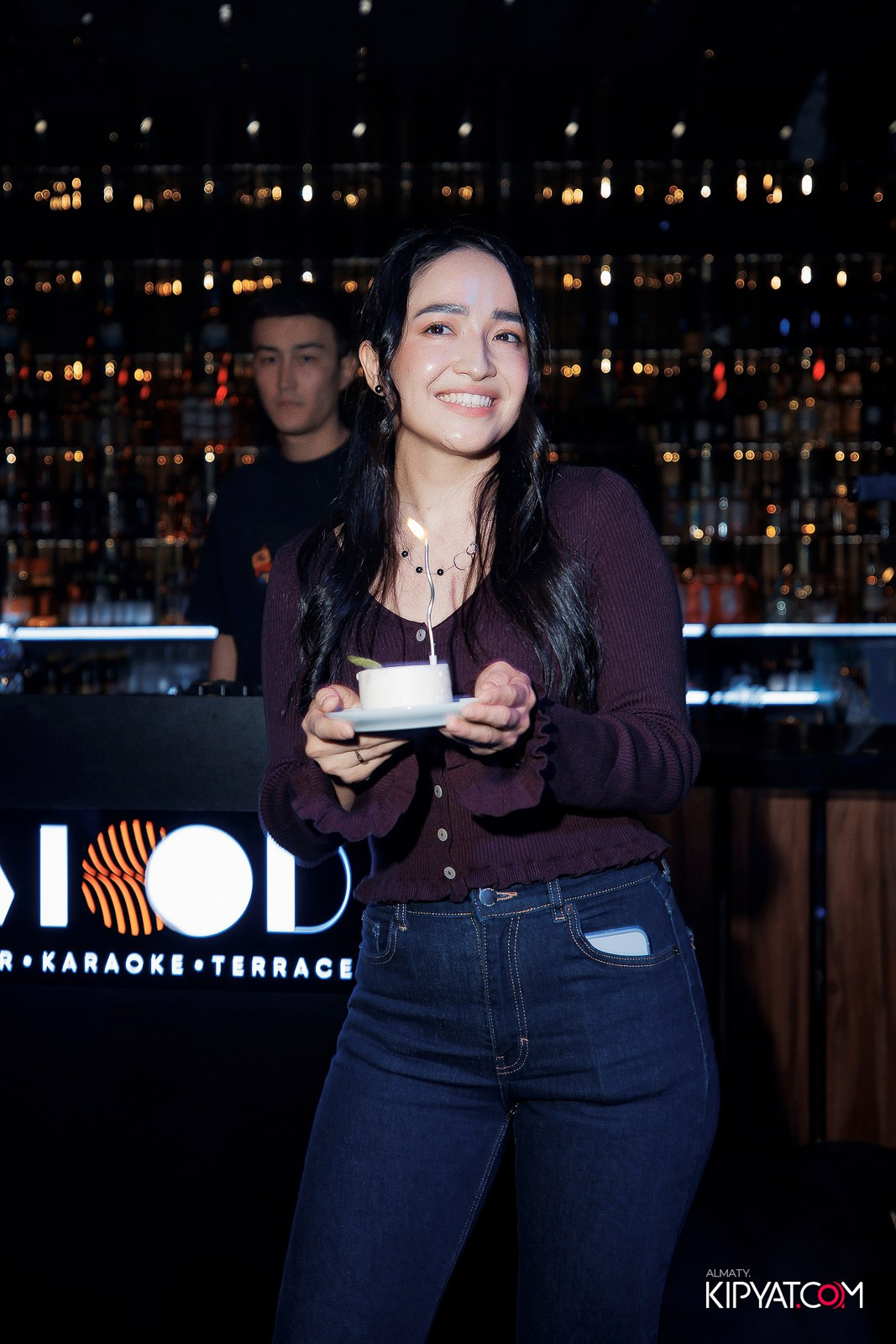 MOOD BAR & KARAOKE. КИПЯТКОМ АЛМАТЫ!