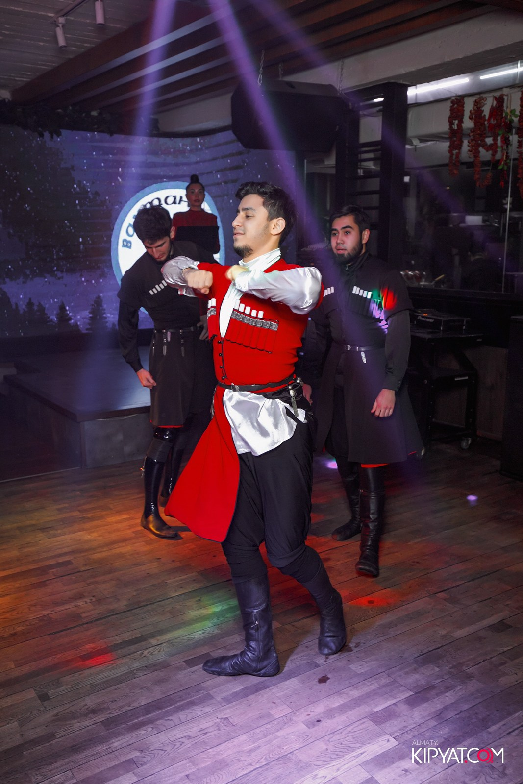 ВАХТАНГУРИ. КИПЯТКОМ АЛМАТЫ!