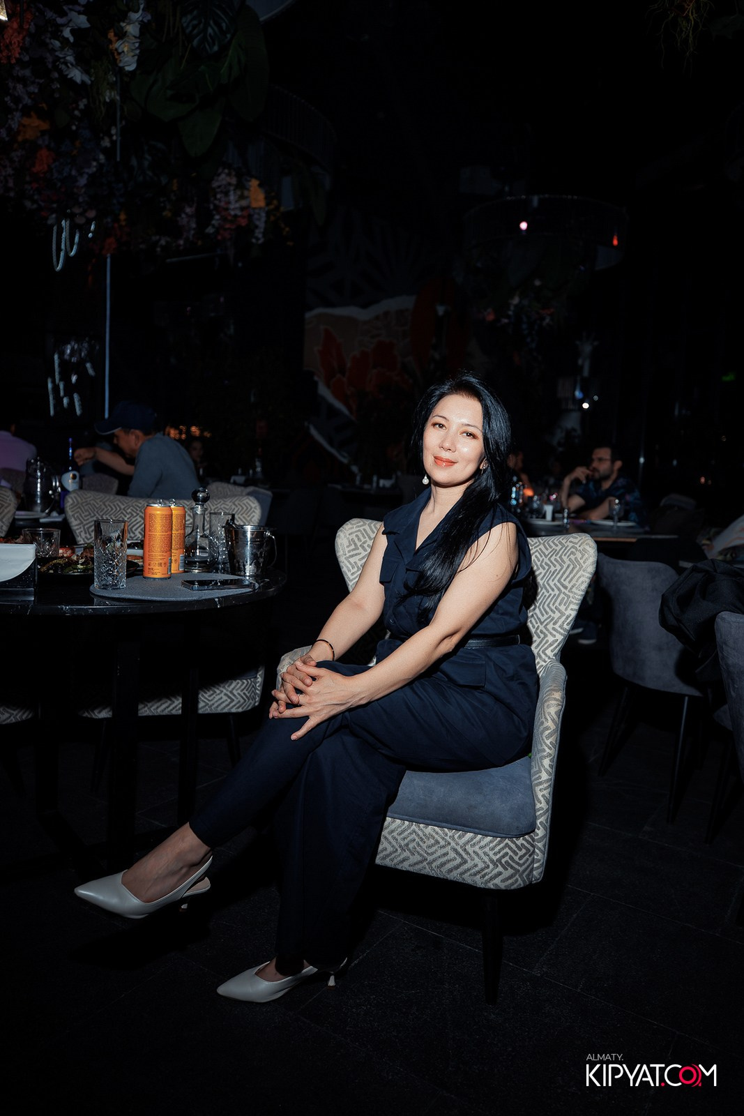 FRIENDS BAR & TERRACE. КИПЯТКОМ АЛМАТЫ!