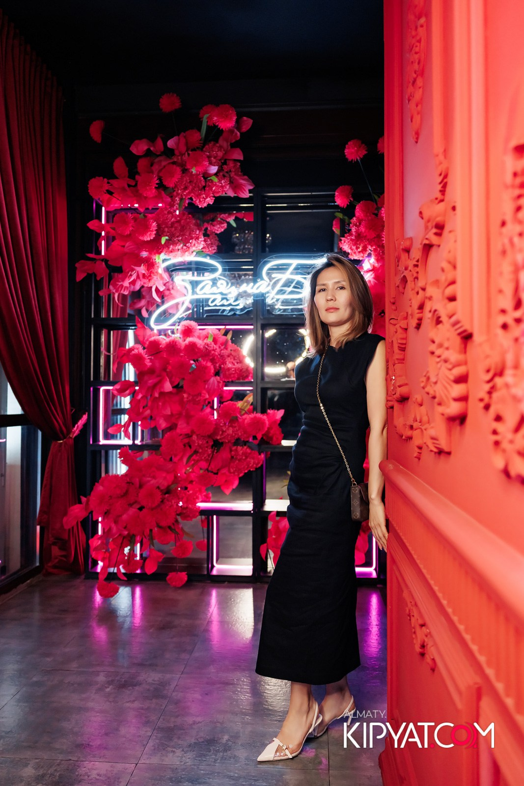 ЗАЯ, НА БИС. КИПЯТКОМ АЛМАТЫ!