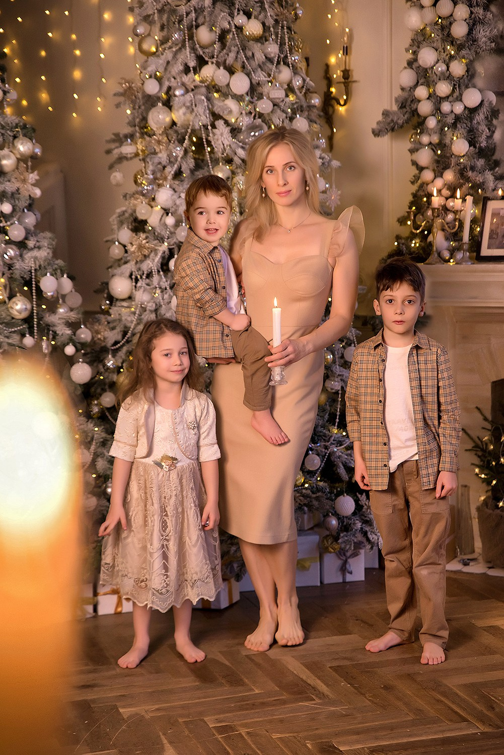 Новый год. Контакты