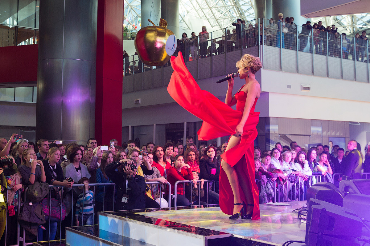 Открытие Kunzevo Plaza. Юлия Розанова, коммерческий фоторепортаж в Москве