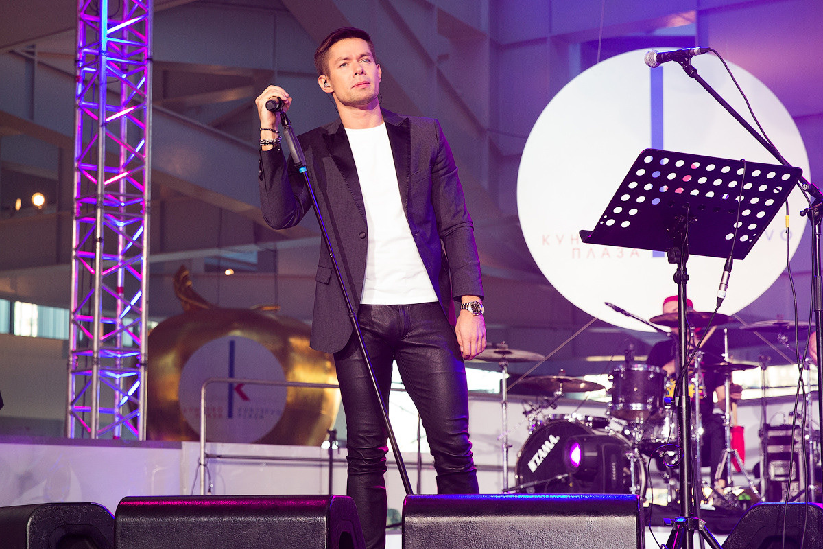 Открытие Kunzevo Plaza. Юлия Розанова, коммерческий фоторепортаж в Москве