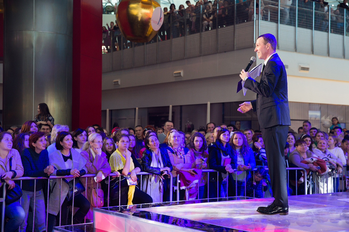 Открытие Kunzevo Plaza. Юлия Розанова, коммерческий фоторепортаж в Москве