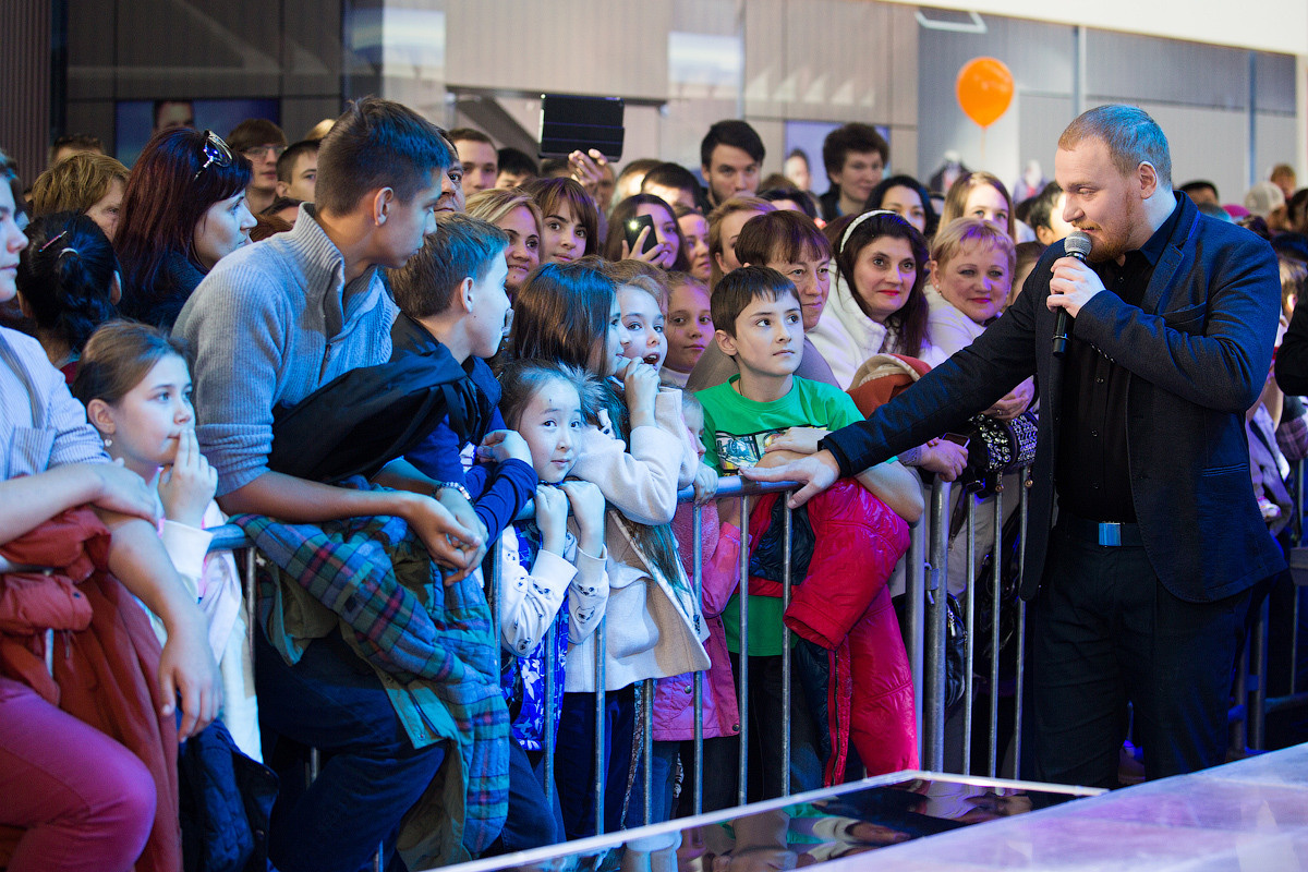 Открытие Kunzevo Plaza. Юлия Розанова, коммерческий фоторепортаж в Москве