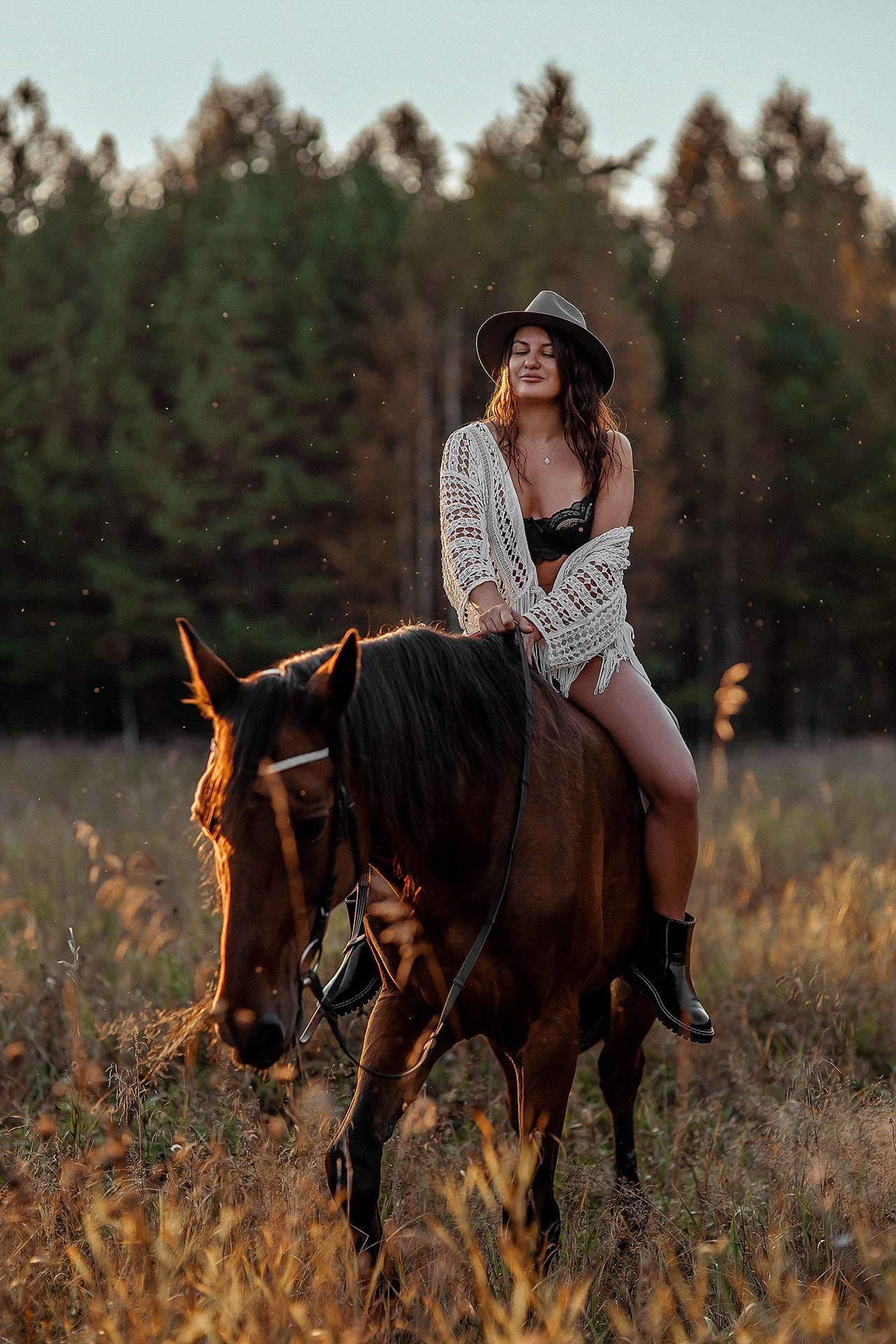 Фотосессия с лошадью. Семейный и женский фотограф Екатеринбург • Елена Москаленко