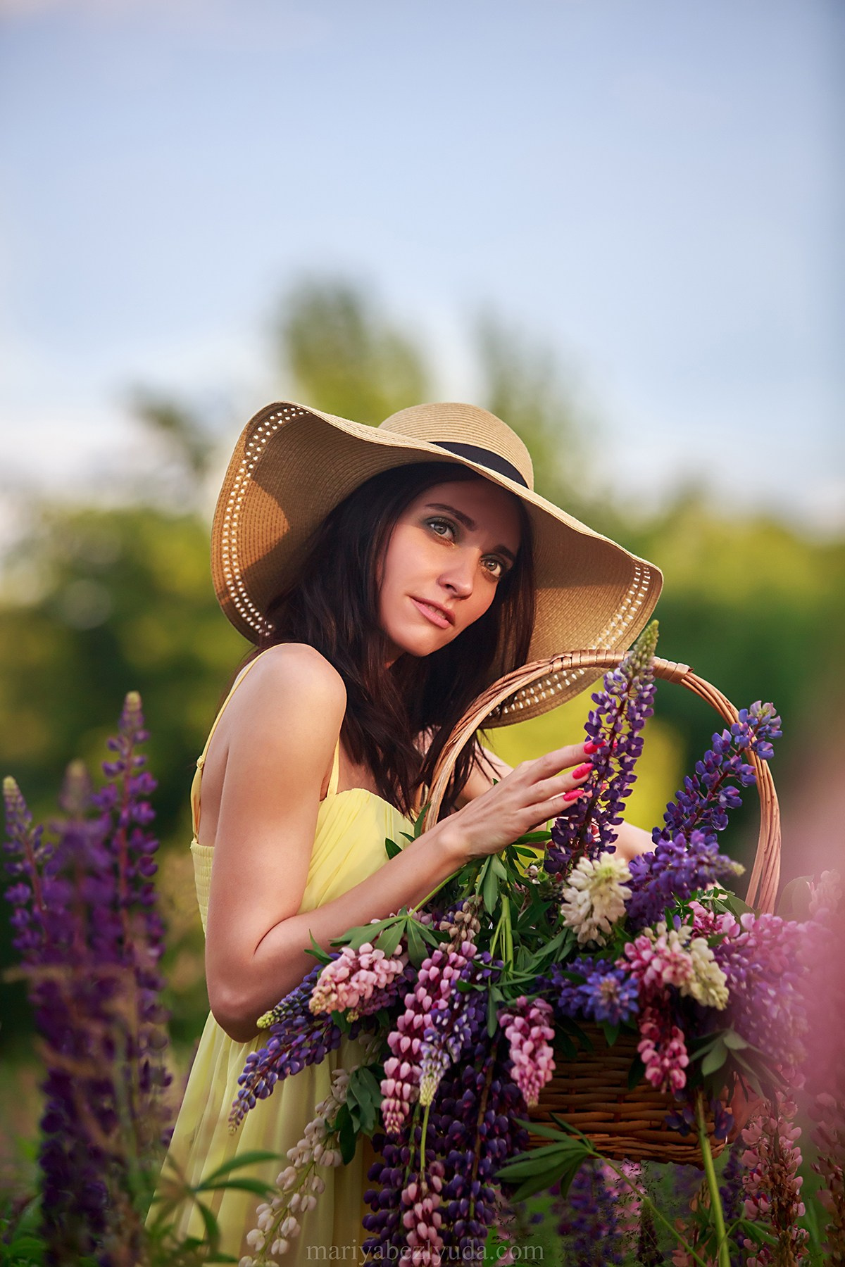 Фотосессия в люпинах. Семейный и детский фотограф в Москве Мария Быкова