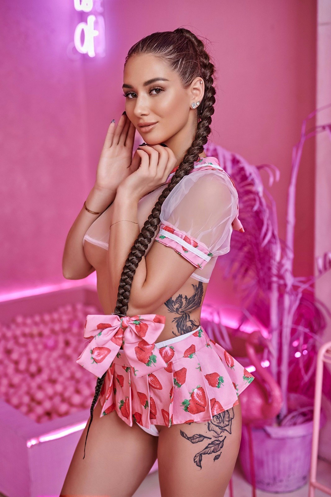 Алена Д, 42-44 р-р, 167 рост. KED Production — продакшн из СПб. Создаём фото, видео и контент, который помогает брендам и селлерам продавать больше