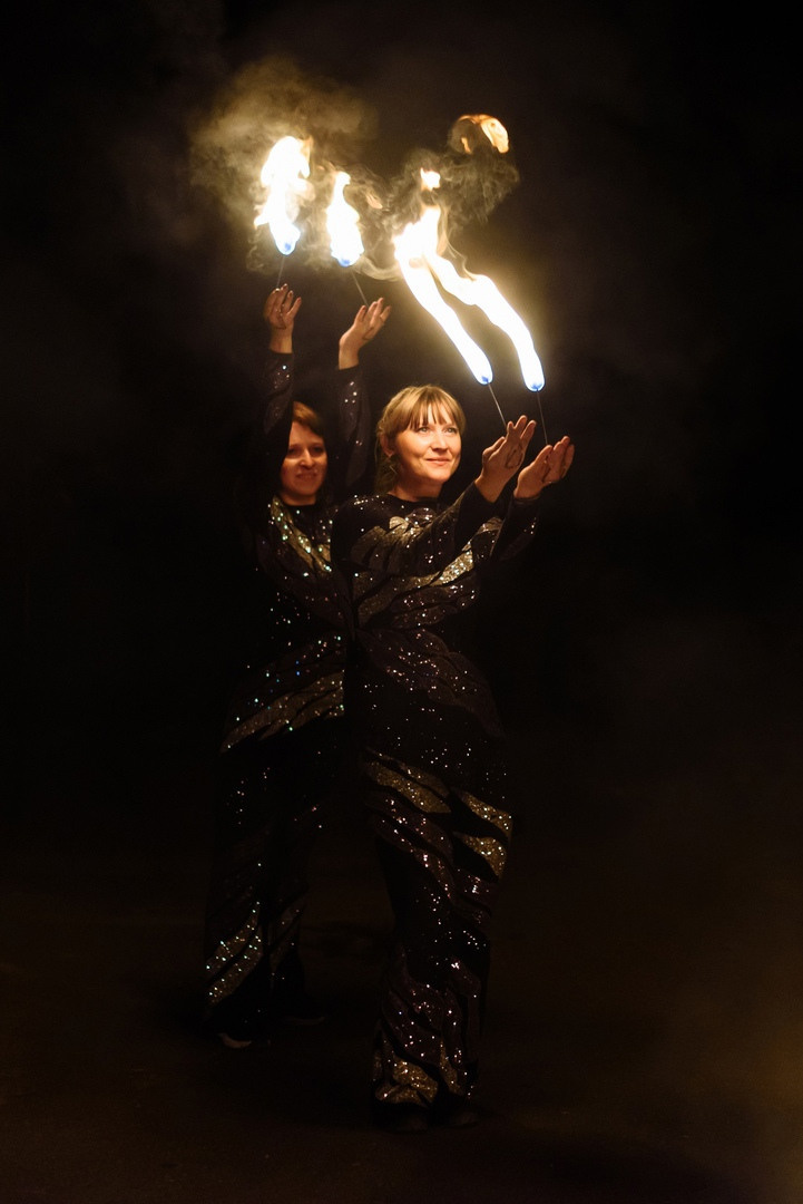 Огненное шоу на праздник в Н.Новгороде