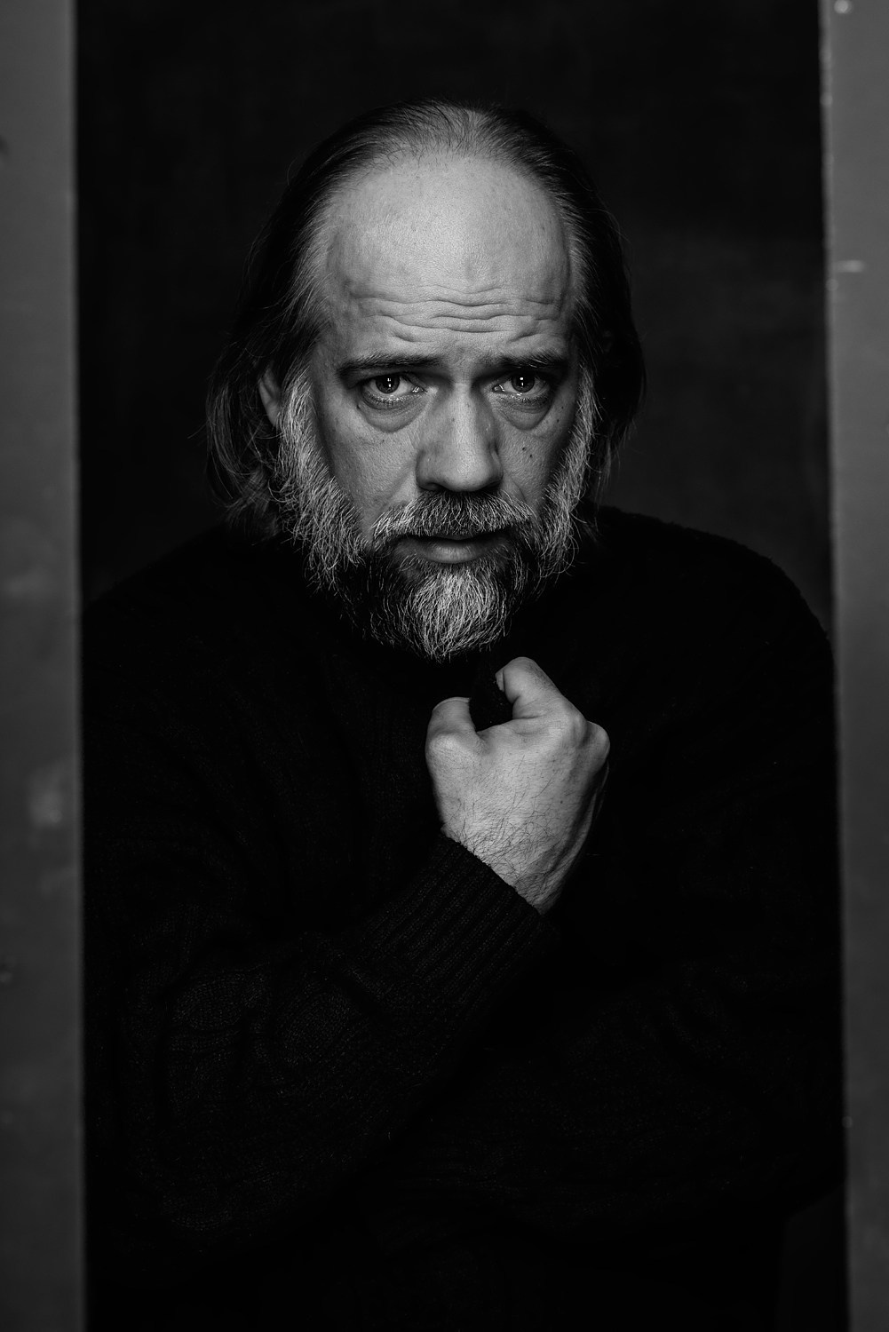 U-ray: Художественный чёрно-белый портрет. U-ray