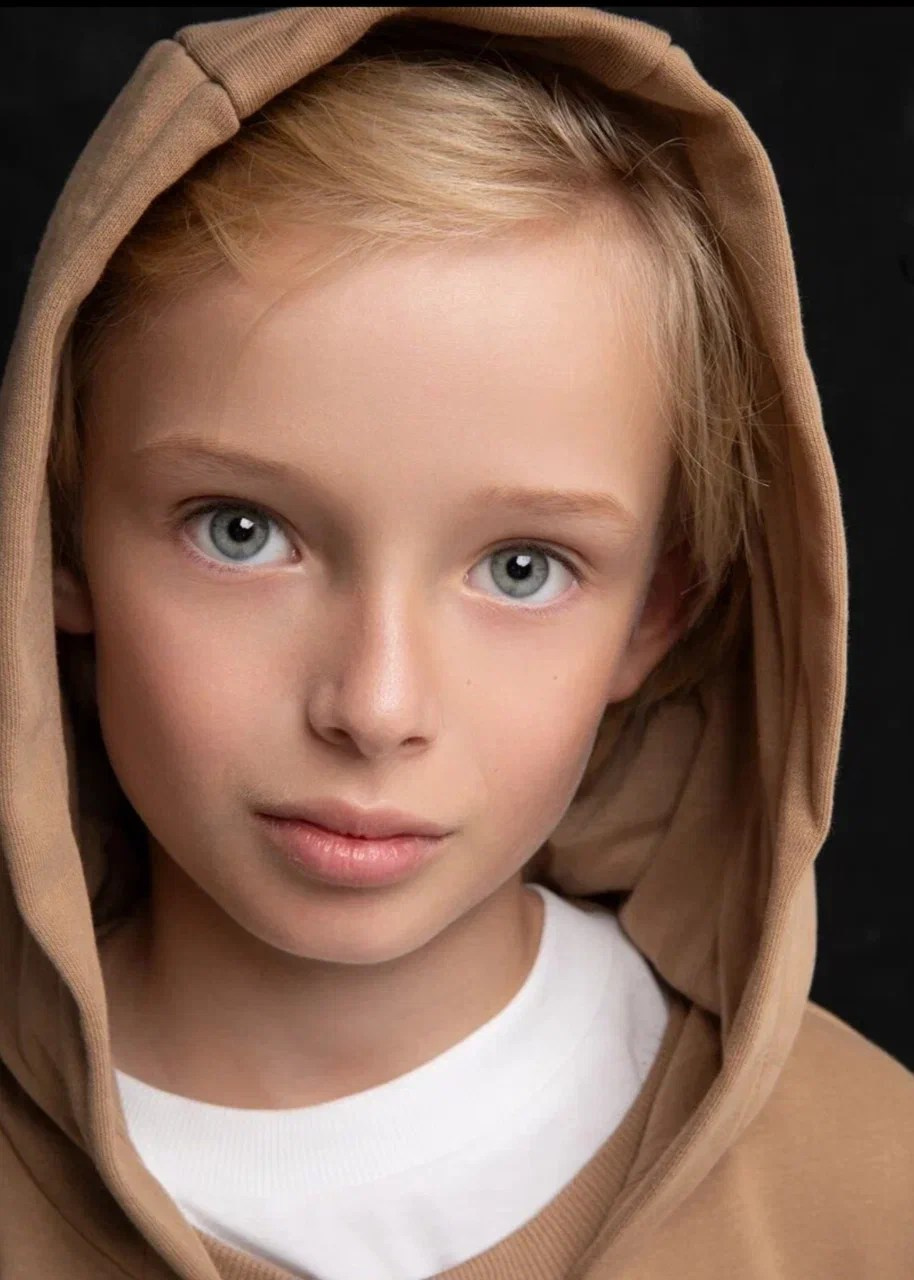 Швец Дима 11 ЛЕТ 143 СМ. Детское модельное агентство Musthave agency. База профессиональных моделей