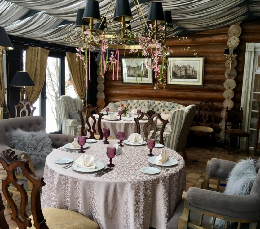 Площадка № 6-2. Свадебный организатор Москва