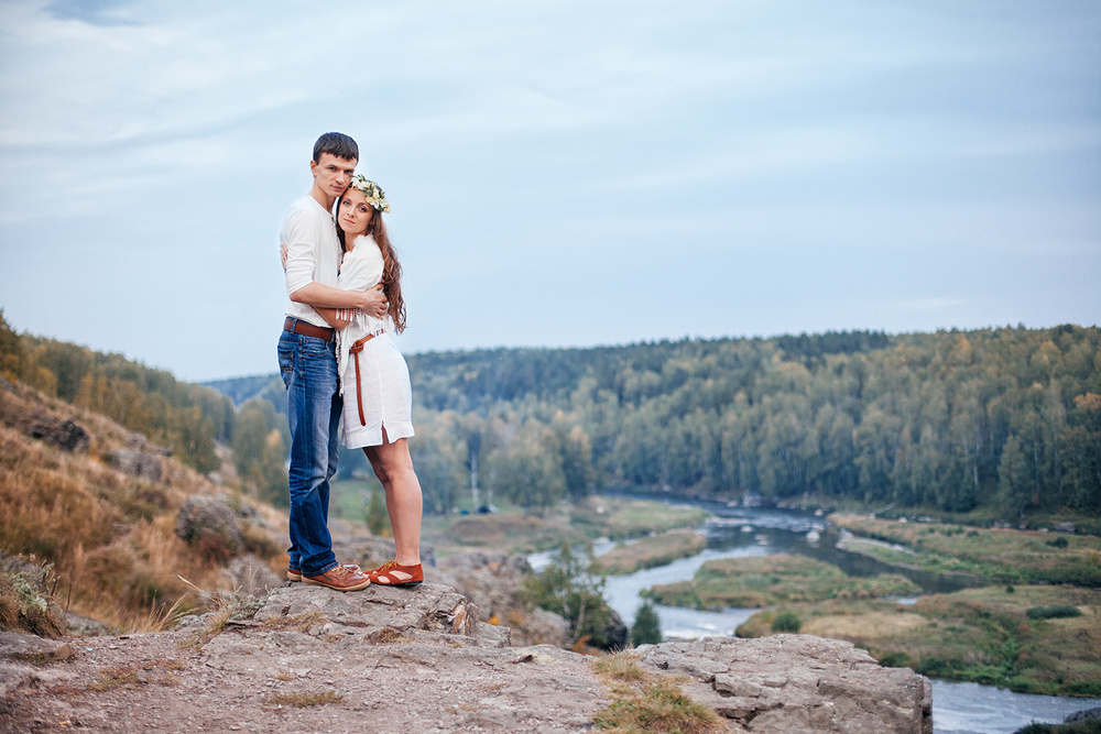 Красивое место для фотосессии влюбленных. Свадебный и семейный фотограф Ксения Шекк Екатеринбург