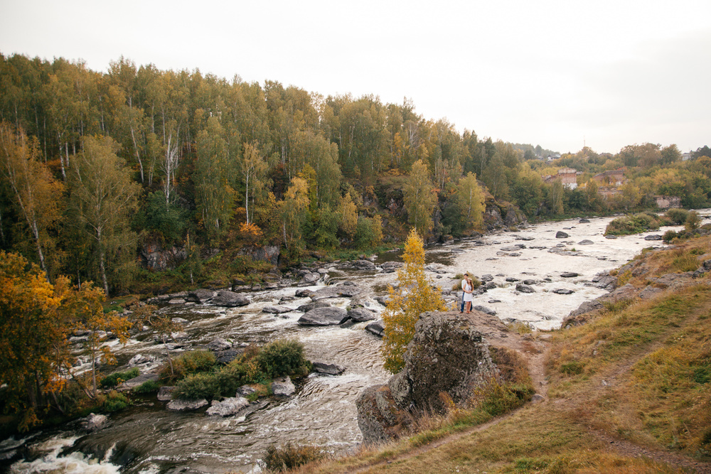 Красивое место для фотосессии влюбленных. Свадебный и семейный фотограф Ксения Шекк Екатеринбург