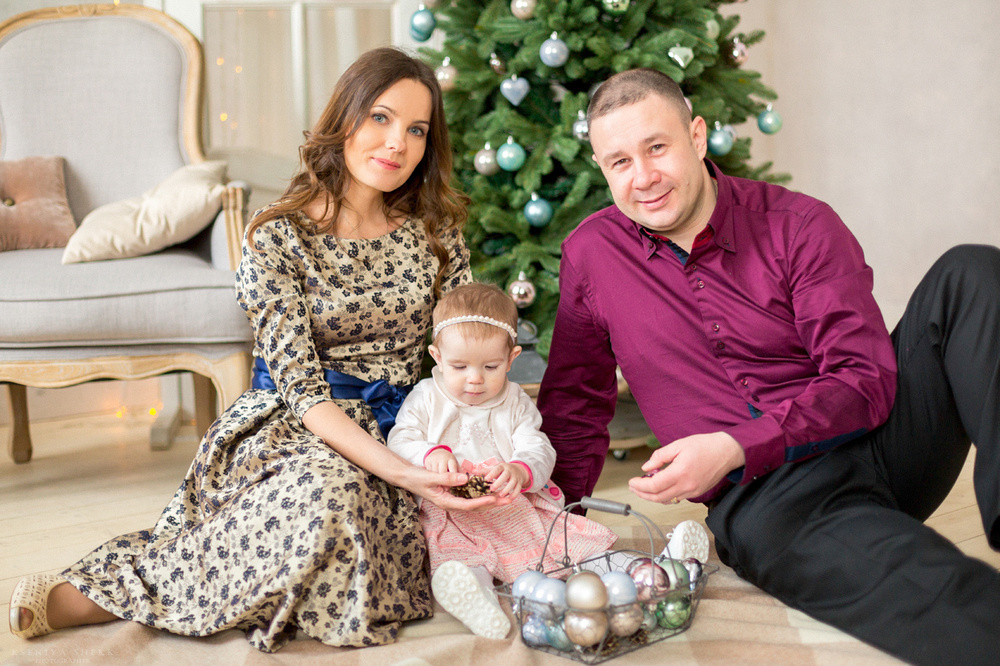 Новогодняя фотосессия замечательной семьи. Свадебный и семейный фотограф Ксения Шекк Екатеринбург