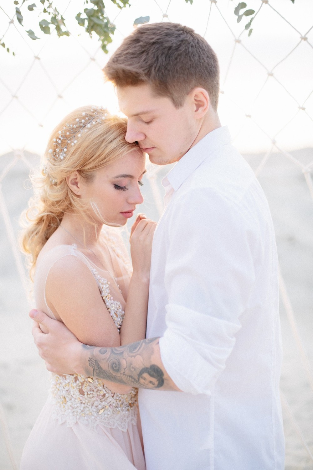 История любви на песчаных барханах в Екатеринбурге. Свадебный и семейный фотограф Ксения Шекк Екатеринбург