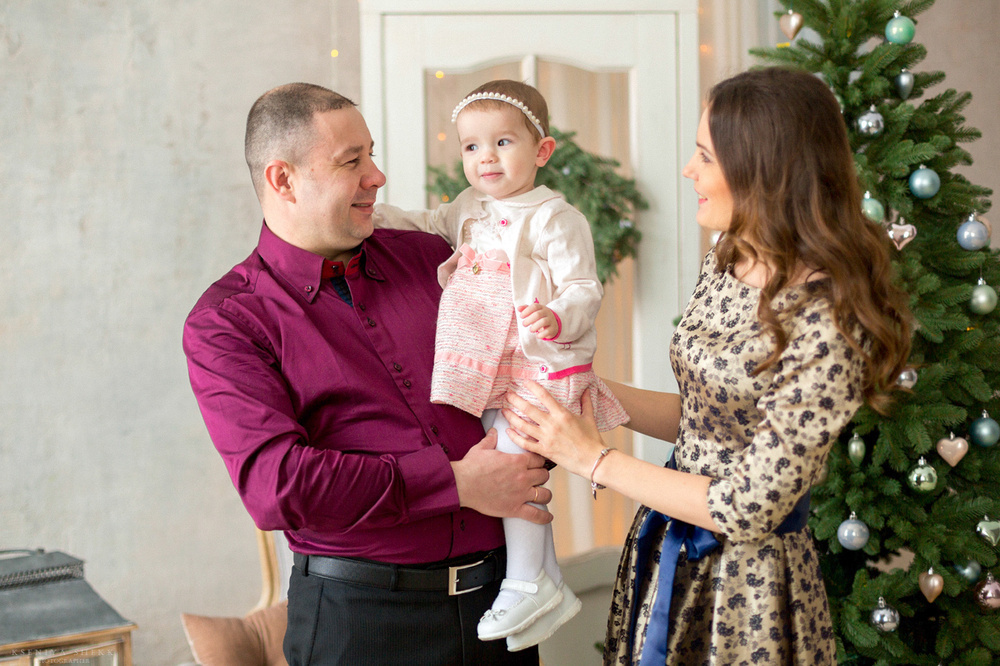 Новогодняя фотосессия замечательной семьи. Свадебный и семейный фотограф Ксения Шекк Екатеринбург