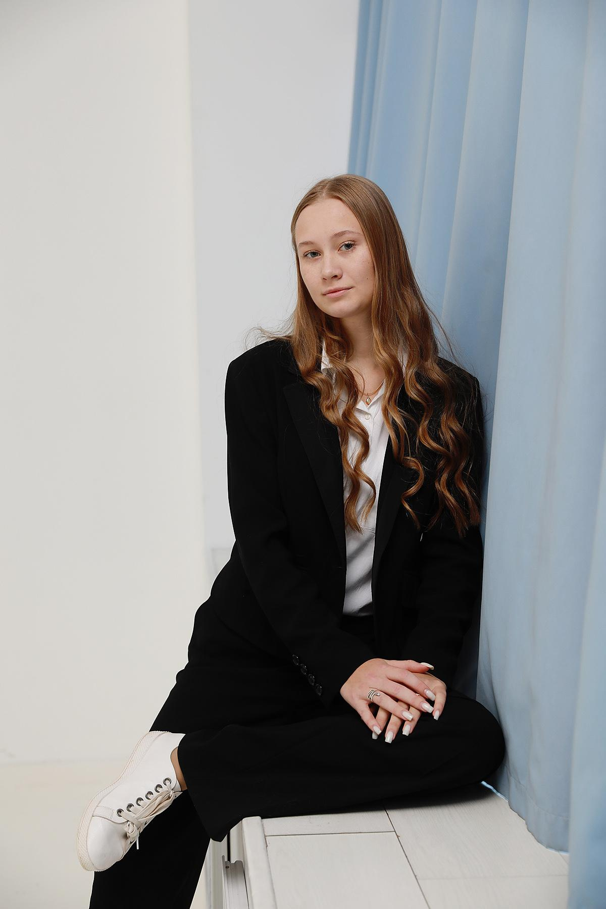 Съемка в студии, 11 класс. Фотограф Тимофеева Юлия