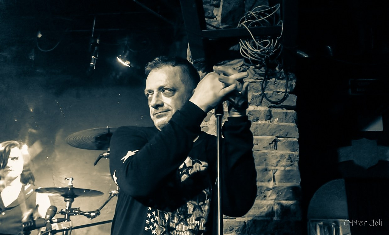 Screens. Концертный репортёр Валерия Сафина