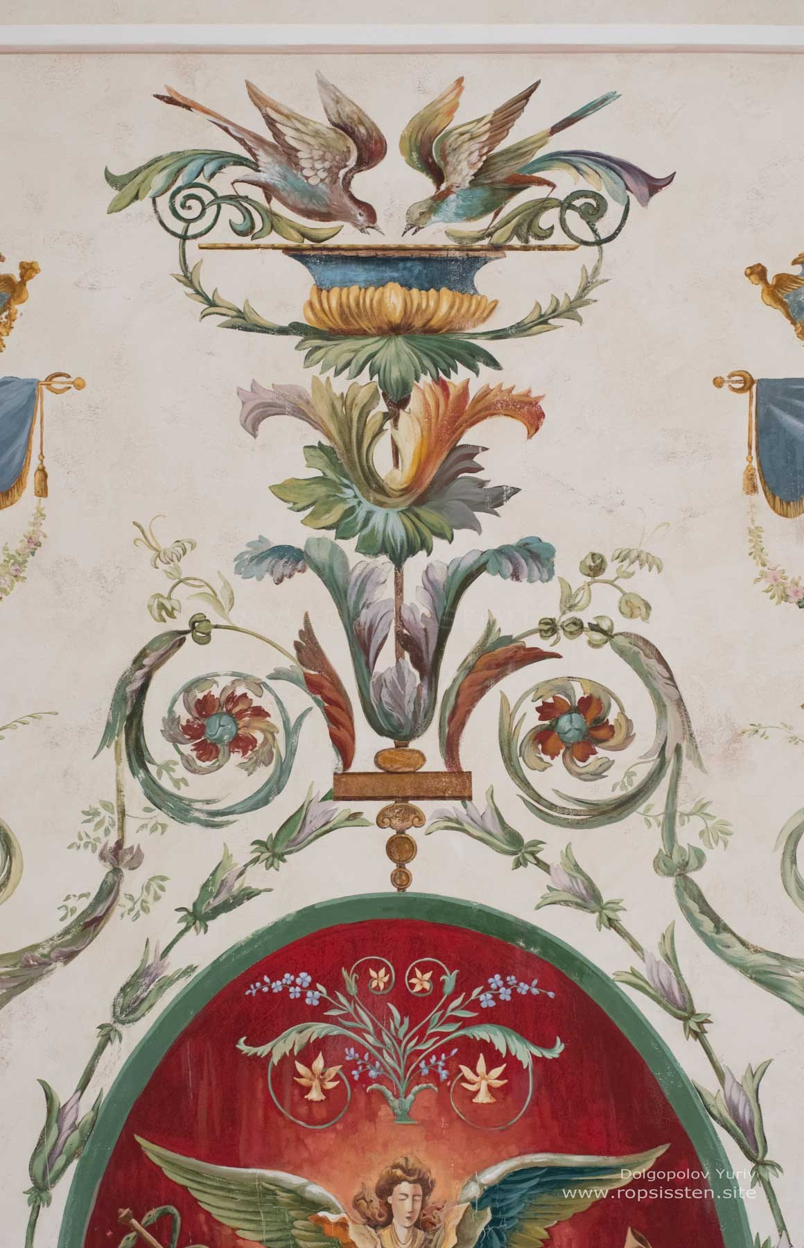 Альфрейная роспись парадной