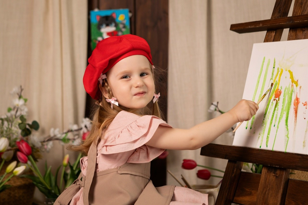 Художник. ФОТОГРАФ НА ГОДИК, БЕРЕМЕННОСТИ, НОВОРОЖДЕННЫХ, КРЕЩЕНИЯ МОСКВА