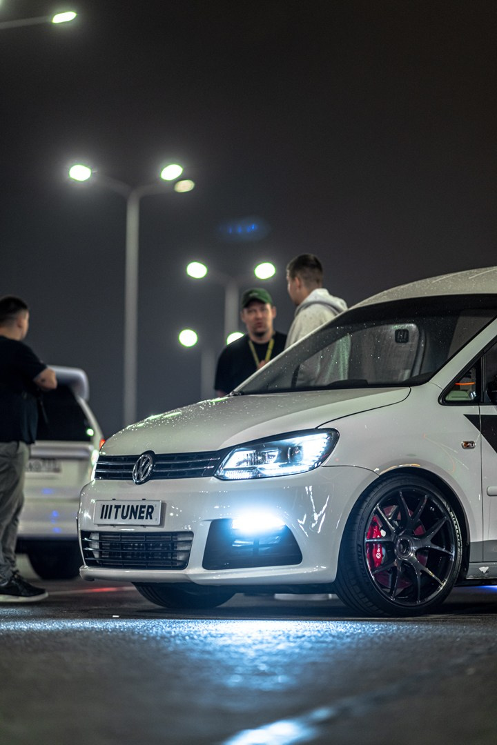 Stance мероприятие в Москве на парковке. Жуков Илья  свадебный фотограф в Москве