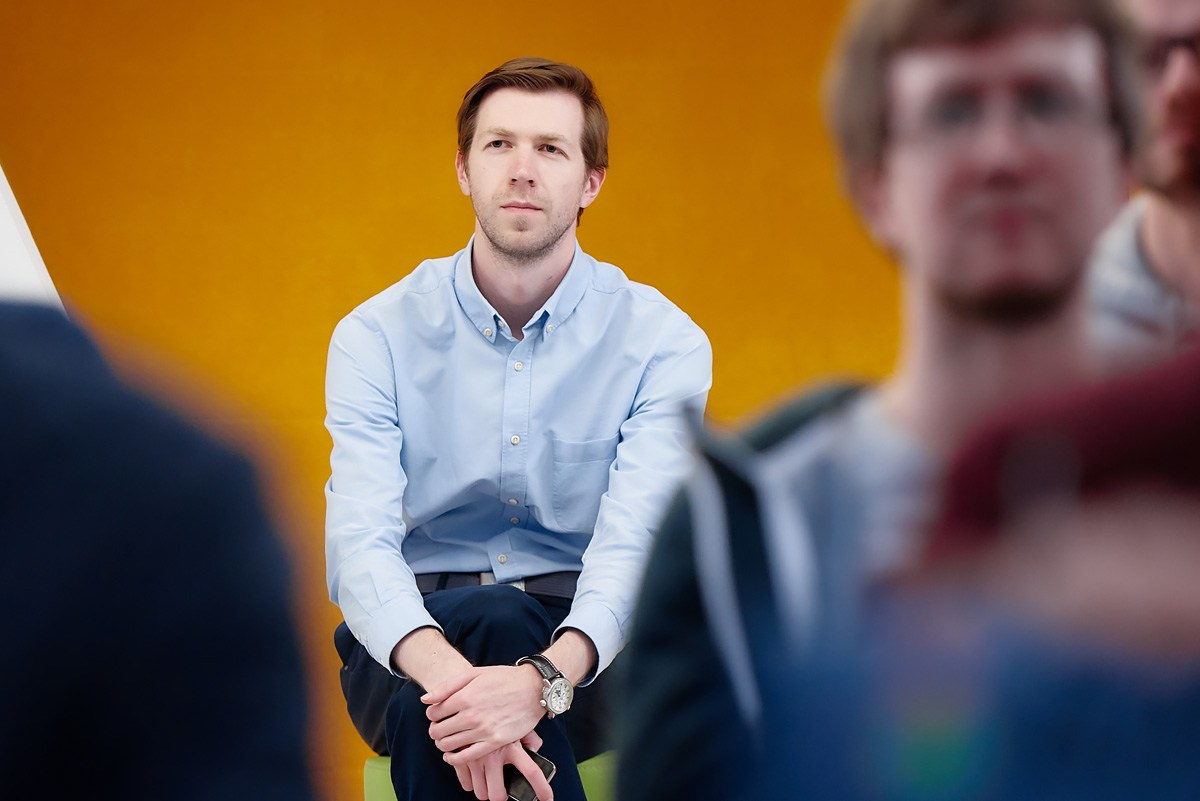 Нейромонах Феофан в Avito. Репортажный фотограф в Москве Вадим Францев