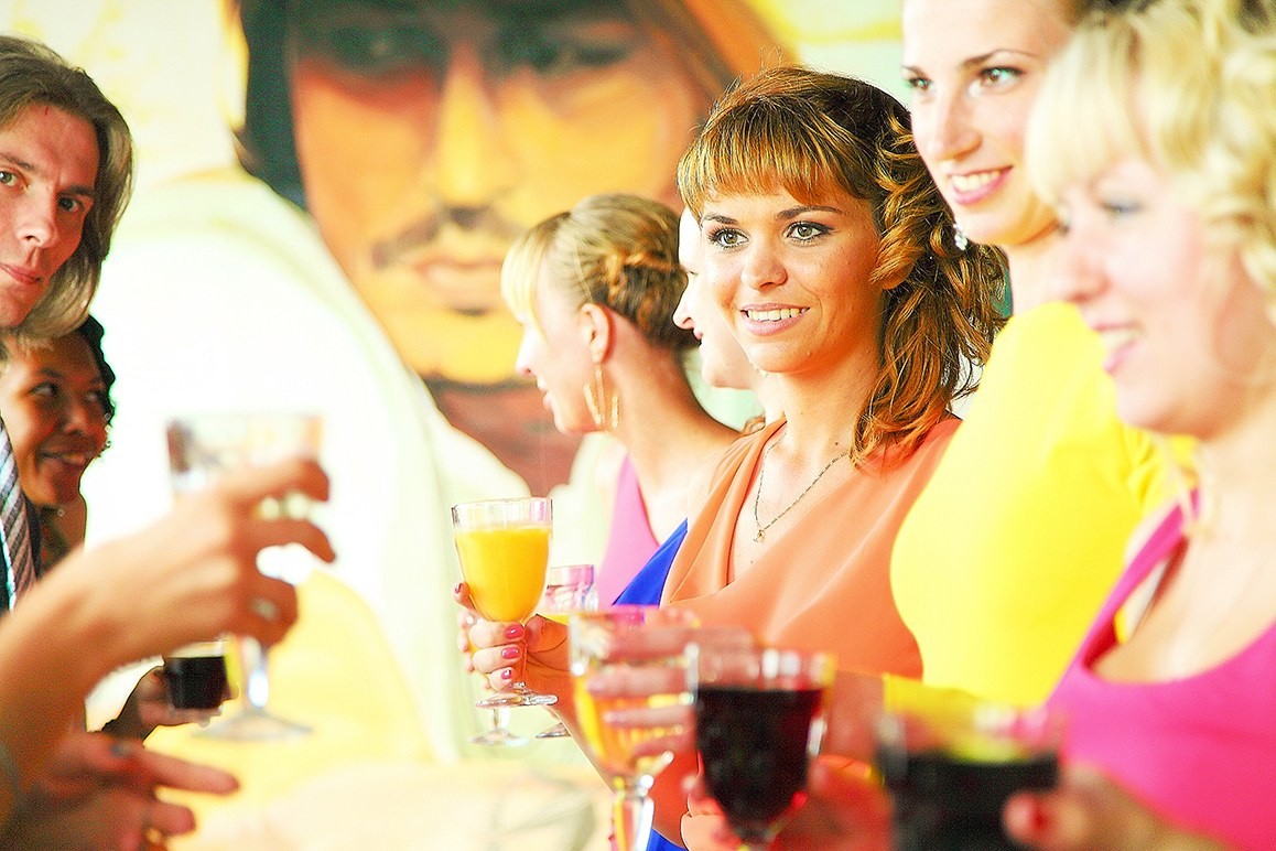 Портфолио фотографа на съемку выпускных. Свадебный и репортажный фотограф в Ярославле и Санкт-Петербурге Роман Микрюков