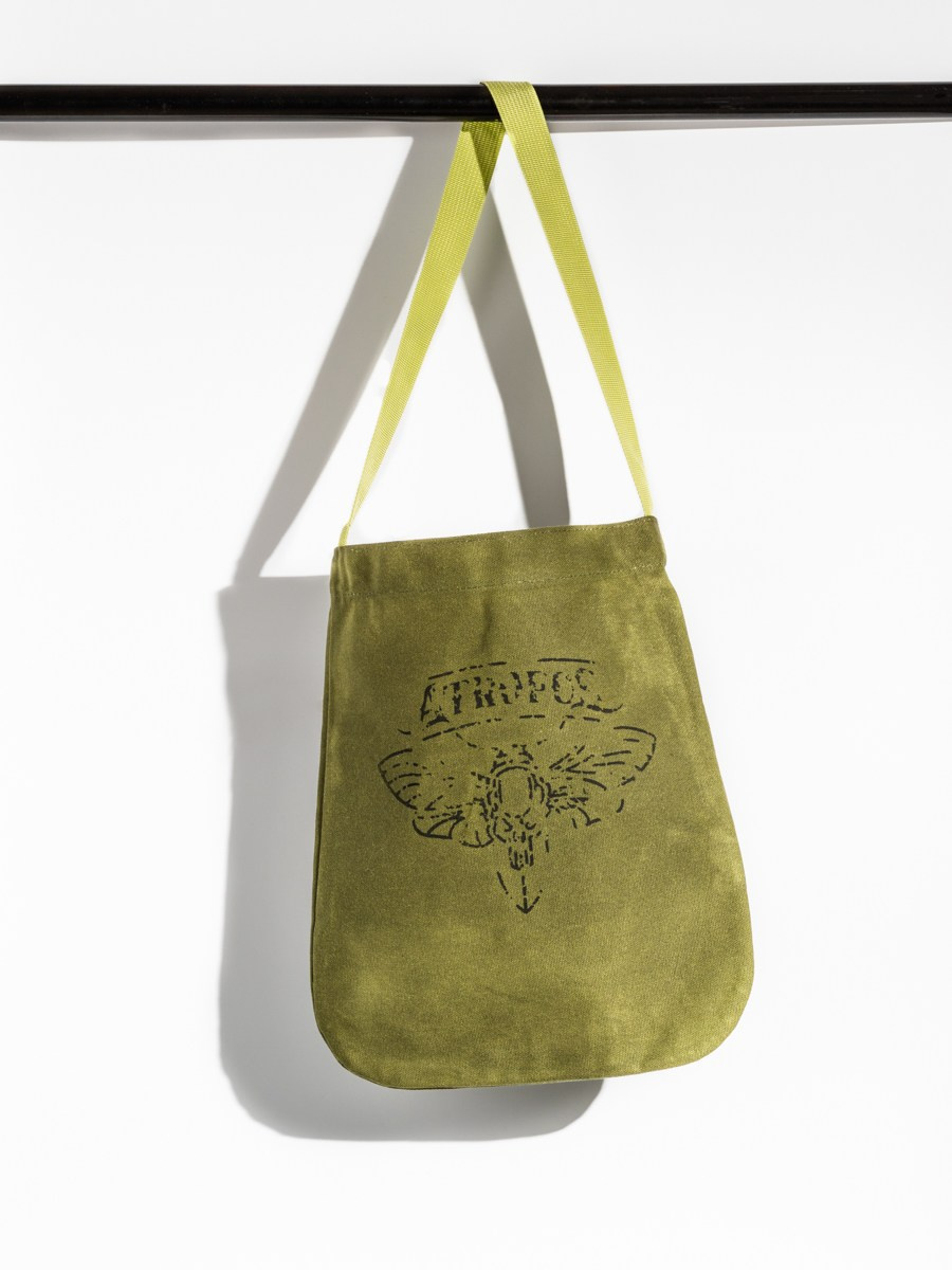 Текстиль (сумки, ремни, одежда). Фудфотограф и предметный фотограф в Нижнем Новгороде Надежда Серова