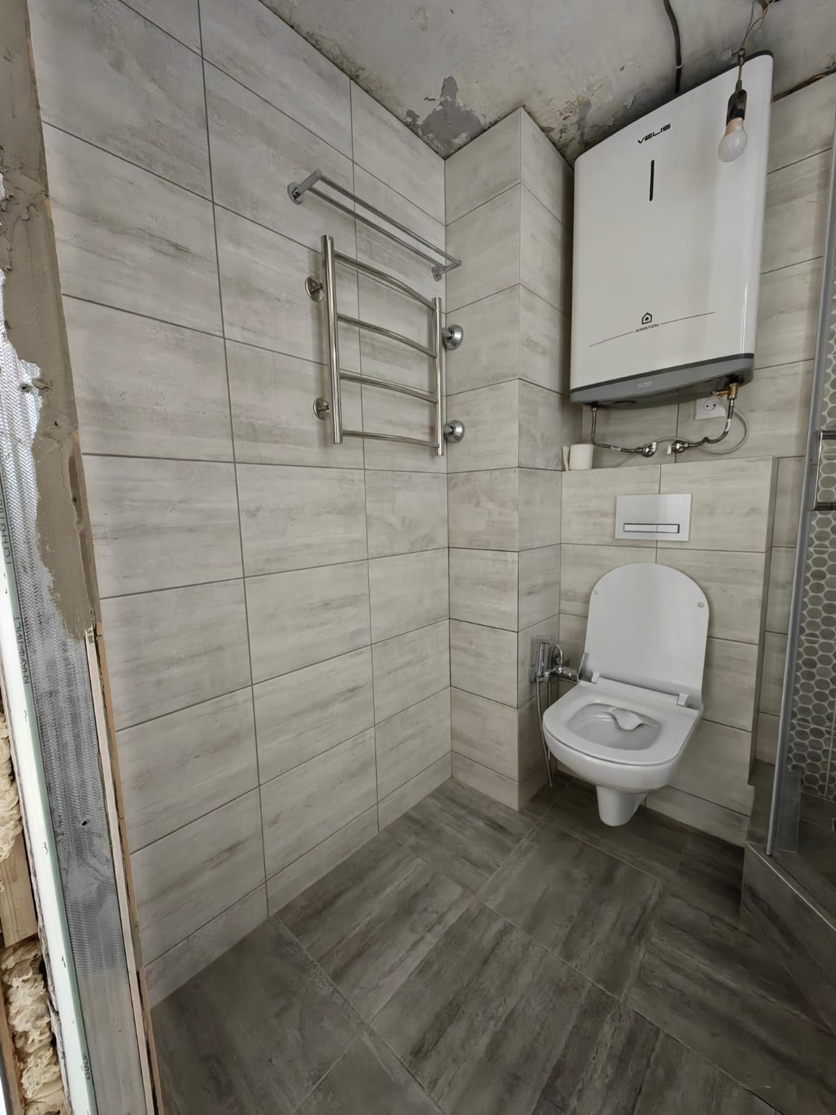 Ванная комната (ул. Чистопольская д. 53). Ремонт санузла, туалета, ванной под ключ в Казани. Укладка плитки