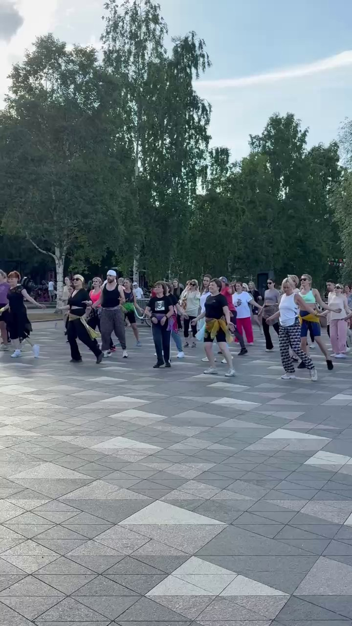 Восточный Дэнс. Портретный фотограф Денис Милютин