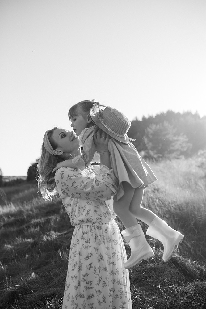 Мама Настя и маленькая София. Свадебный и семейный фотограф в Белгороде Евгения Курочкина